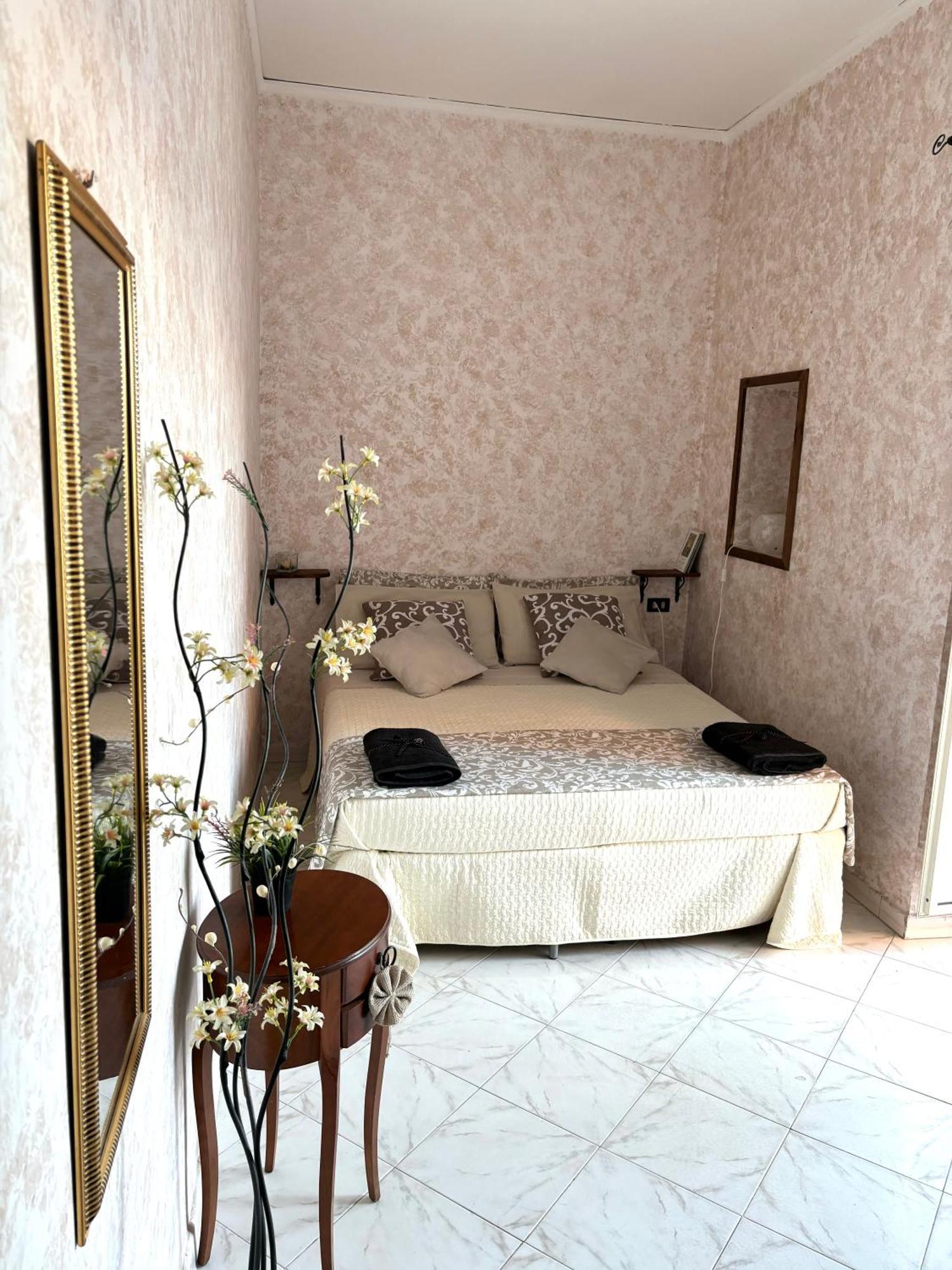 Rian House Apartment Naples Exterior photo